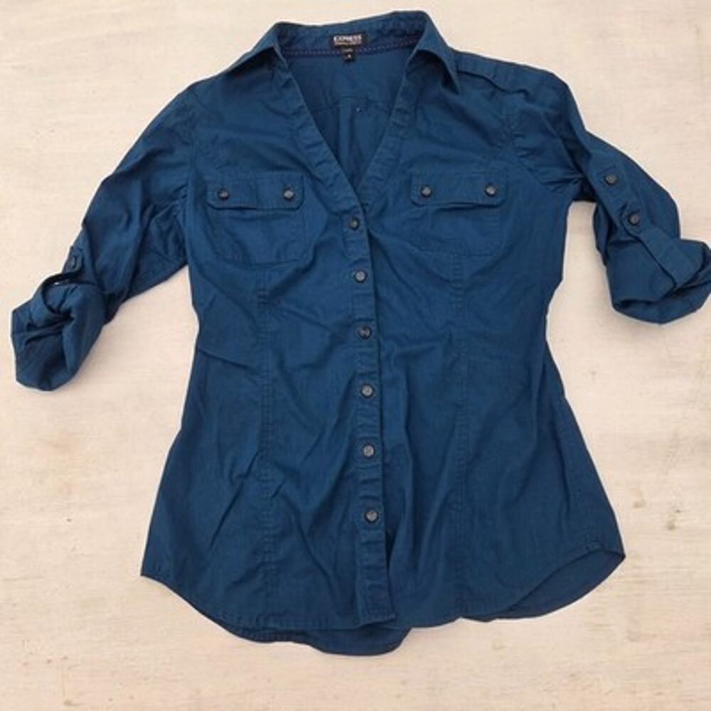 Express The Essential Shirt Original Fit Small Blue Roll-Tab Utility Blouse